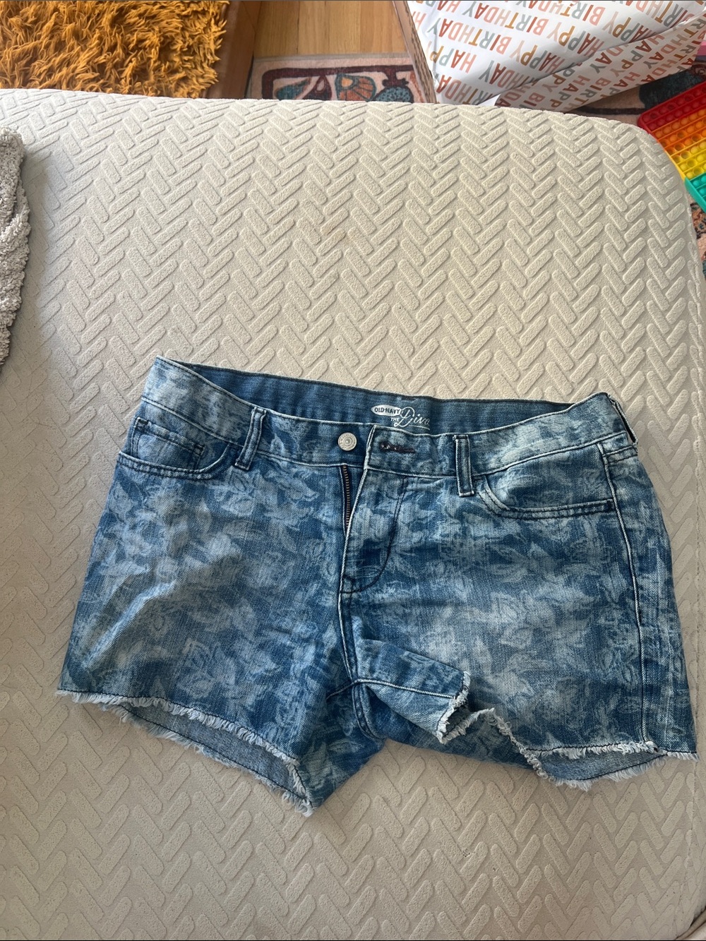 Old Navy Blue Floral Wash Cutoff Jean Shorts